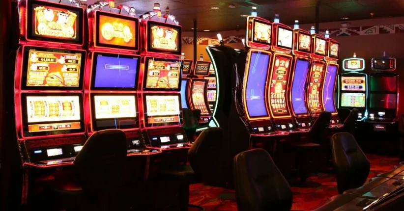 Sites Like Chumba Casino, LuckyLand Slots, Pulsz, & More